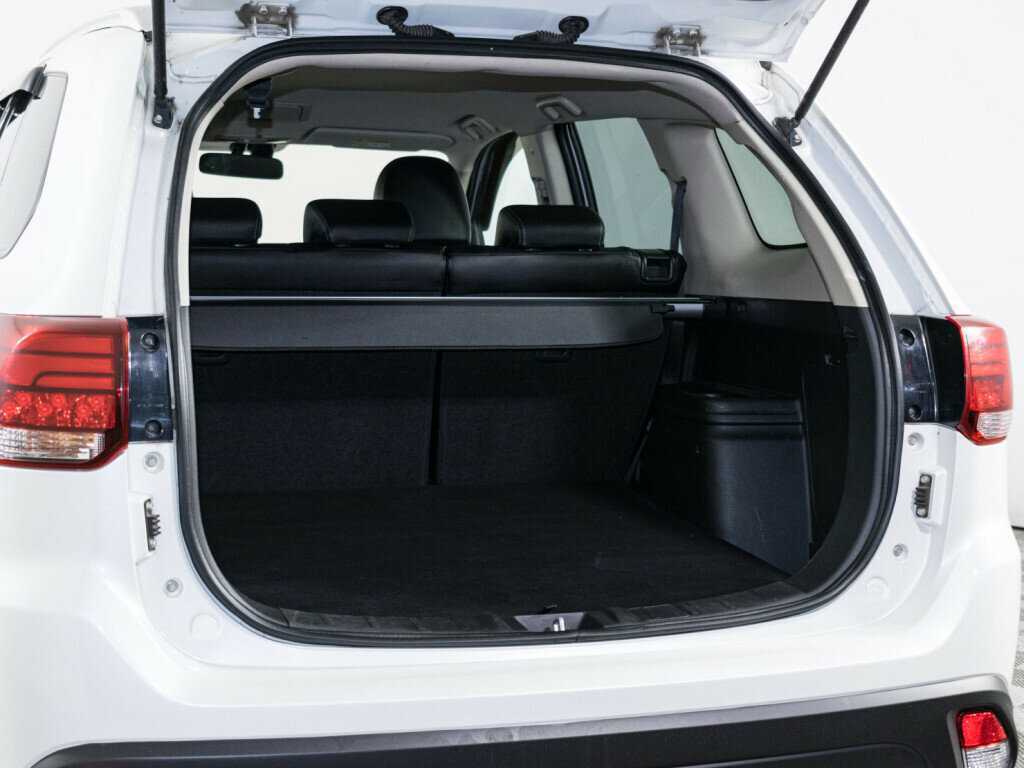 Mitsubishi Outlander, 2015 Фото №7