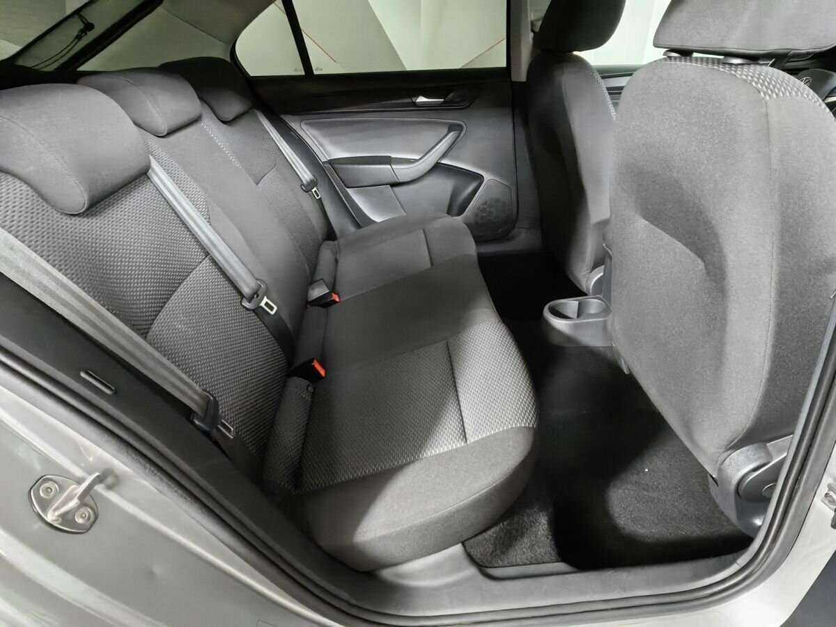 Volkswagen Polo, 2020 Фото №12