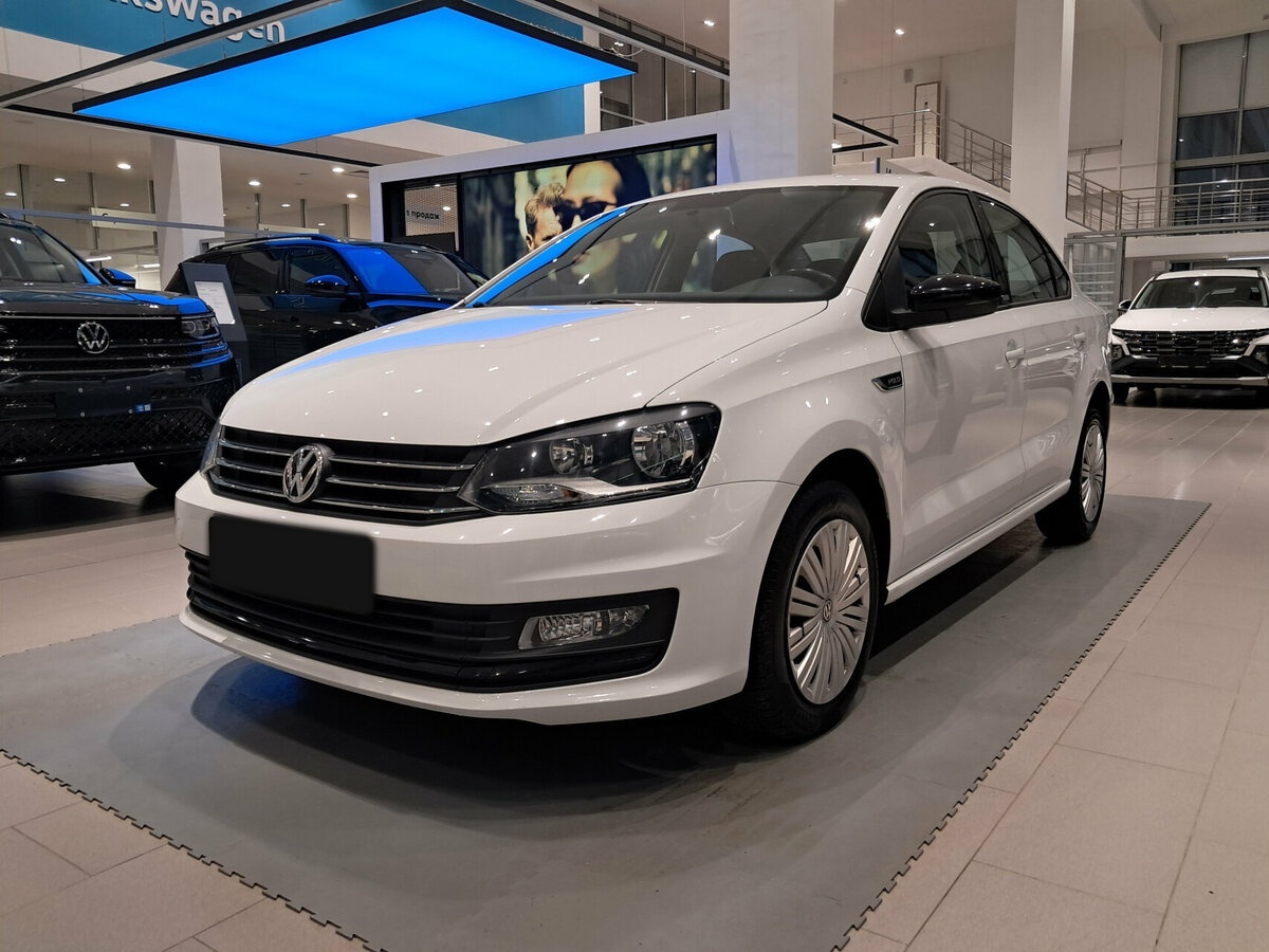 Volkswagen Polo V Рестайлинг, 2017 Фото №1