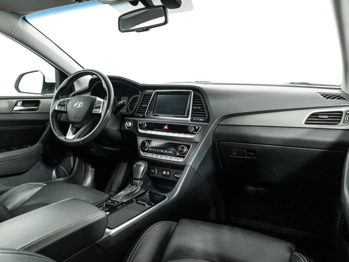 Hyundai Sonata, 2019 Фото №9