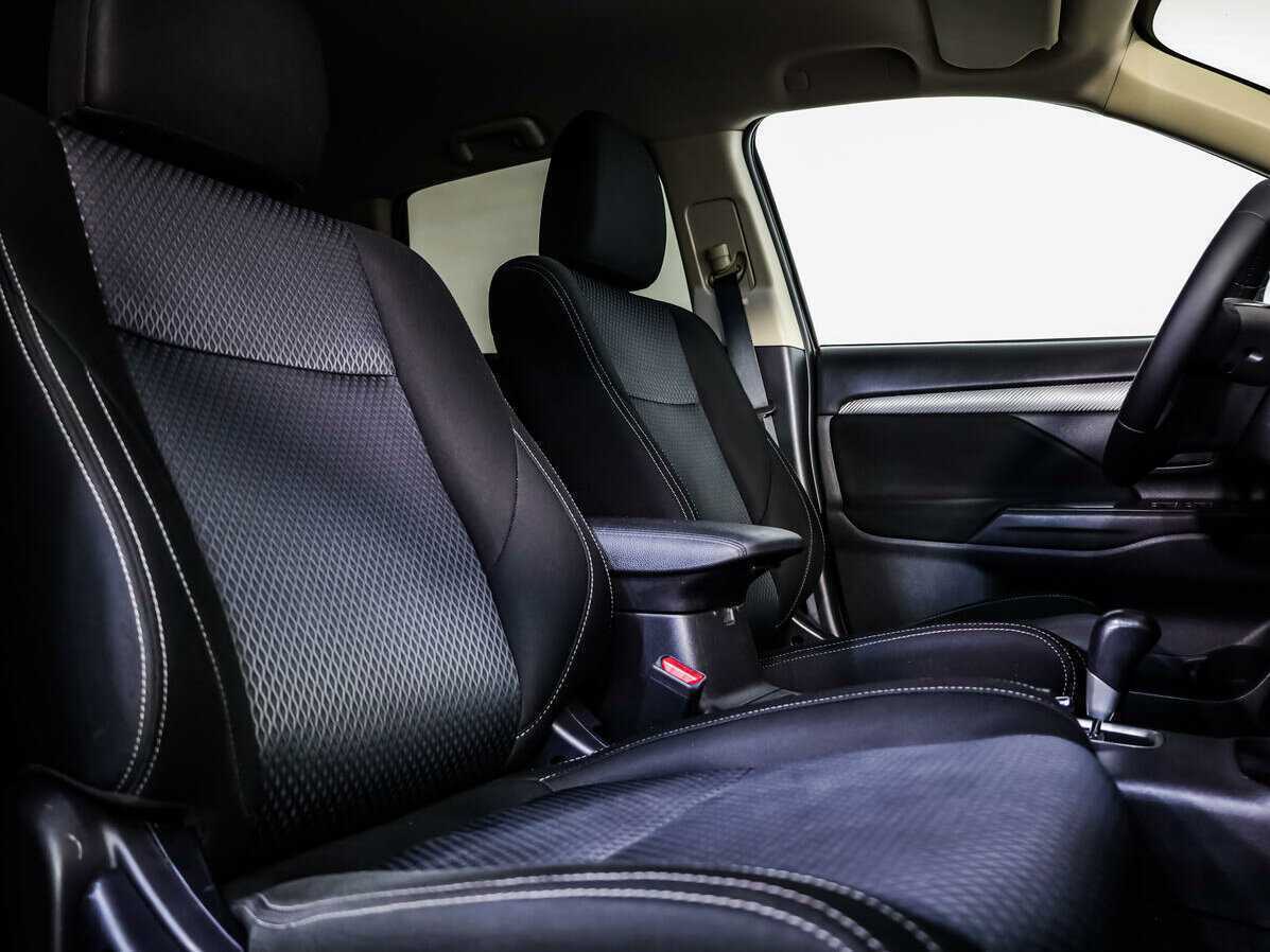 Mitsubishi Outlander, 2015 Фото №10