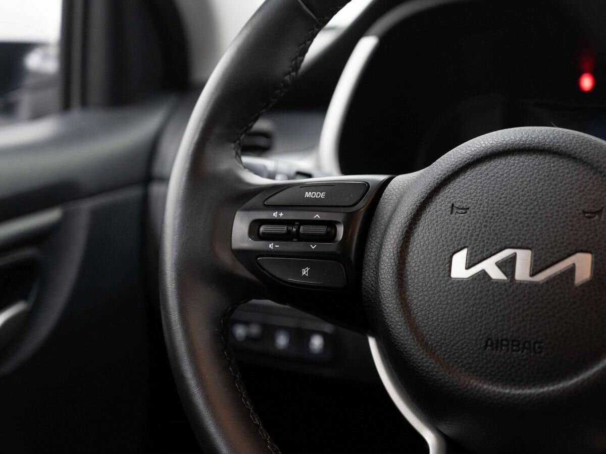 Kia Rio, 2022 Фото №13