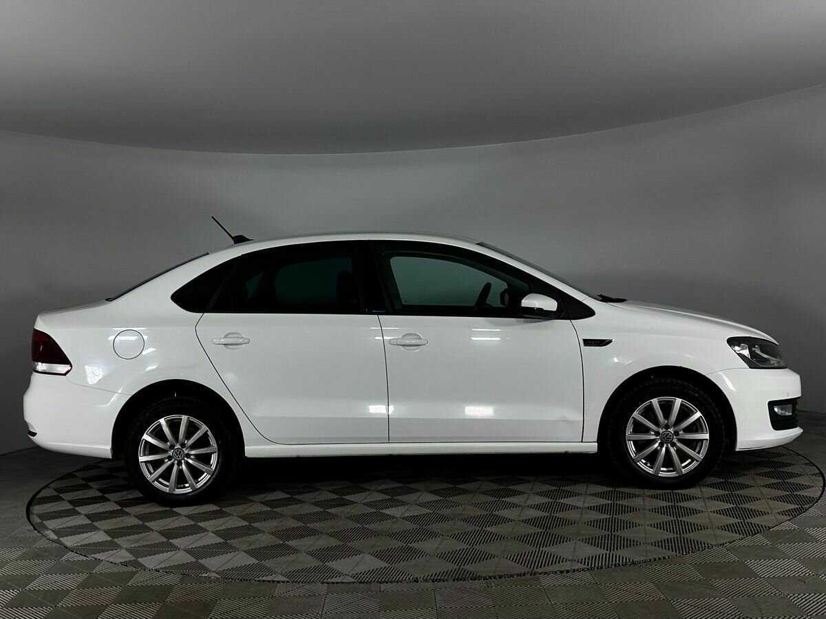 Volkswagen Polo, 2018 Фото №5