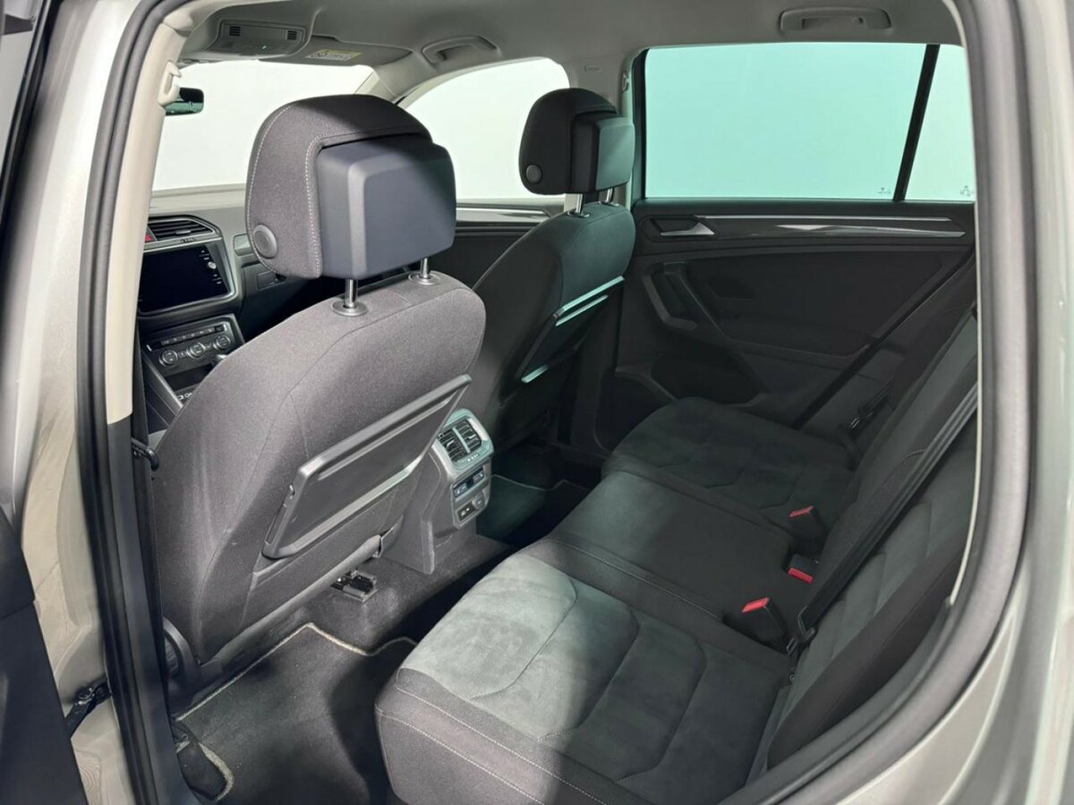 Volkswagen Tiguan II, 2019 Фото №9