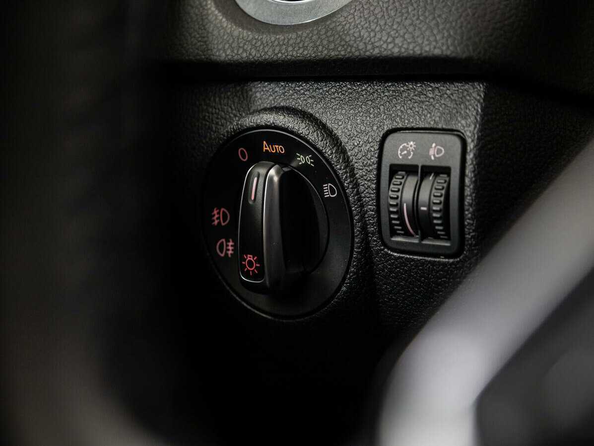 Volkswagen Tiguan, 2013 Фото №15