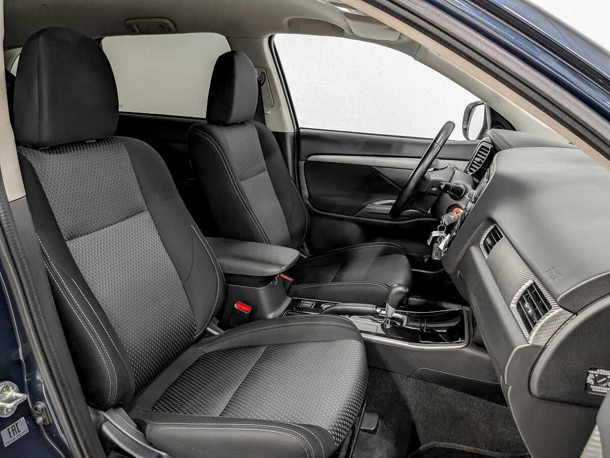 Mitsubishi Outlander, 2017 Фото №23