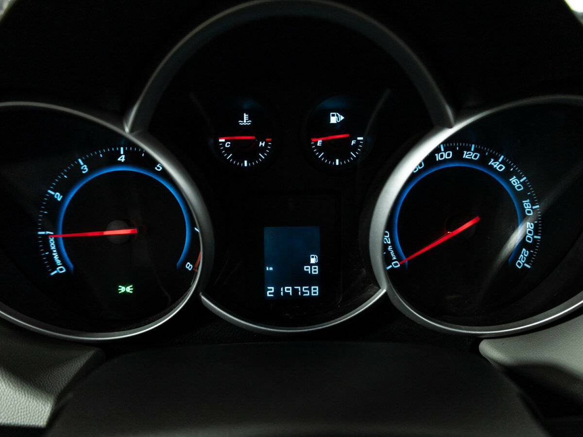 Chevrolet Cruze I Рестайлинг, 2014 Фото №12