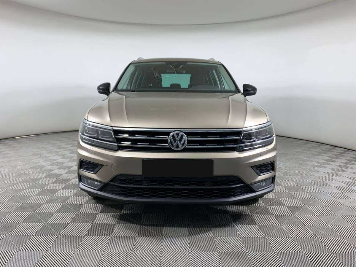 Volkswagen Tiguan, 2020 Фото №2