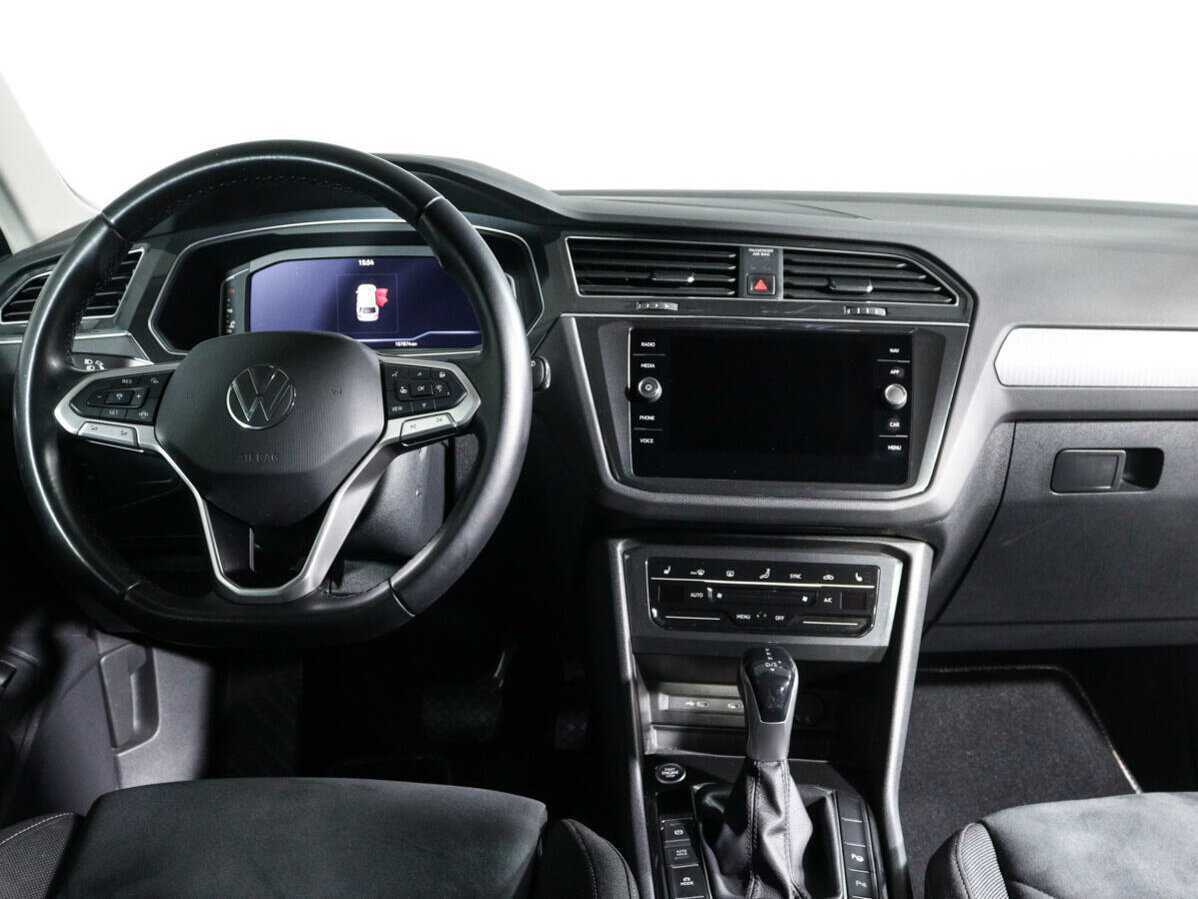 Volkswagen Tiguan, 2021 Фото №10
