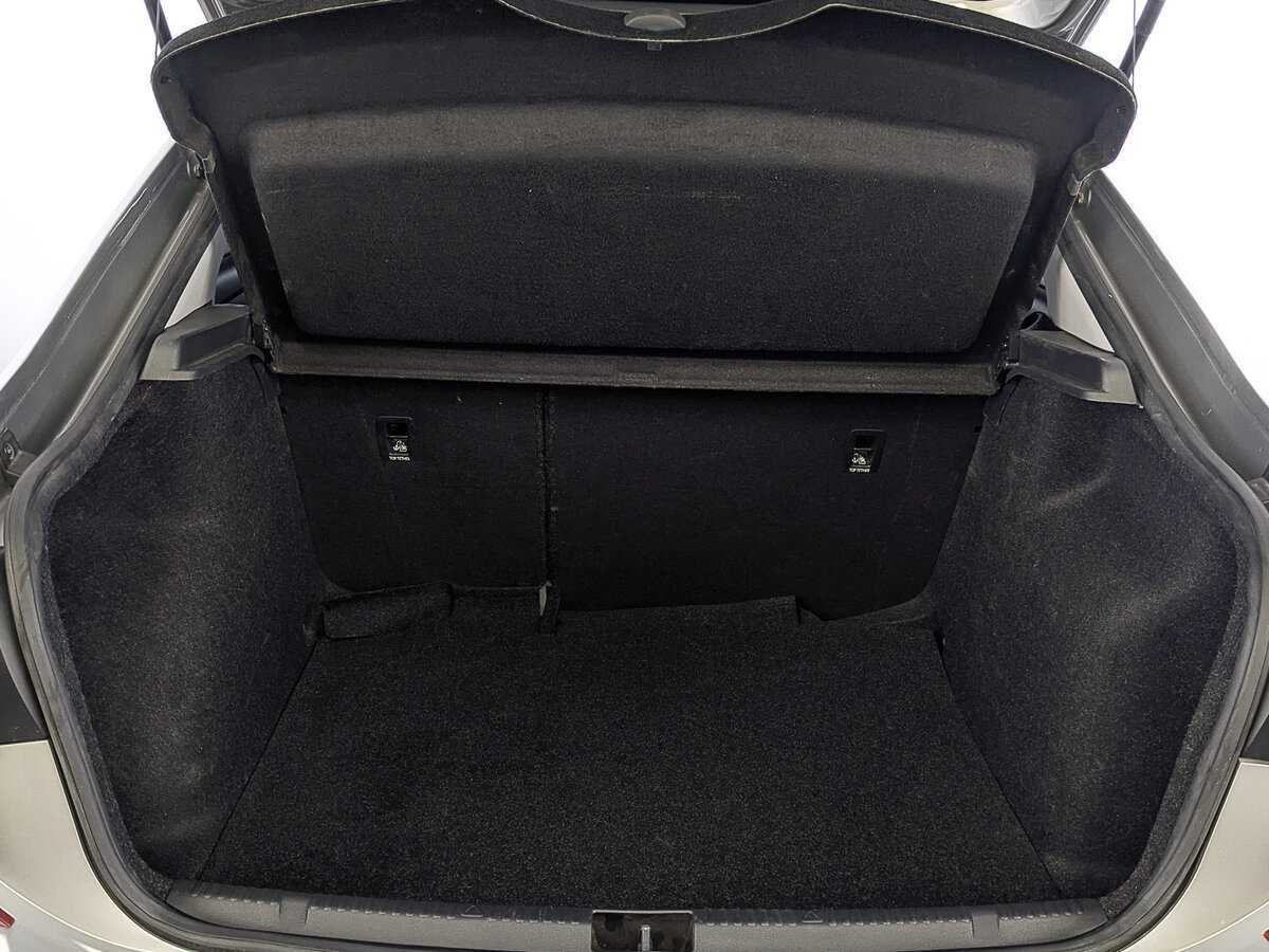 Volkswagen Polo, 2021 Фото №10