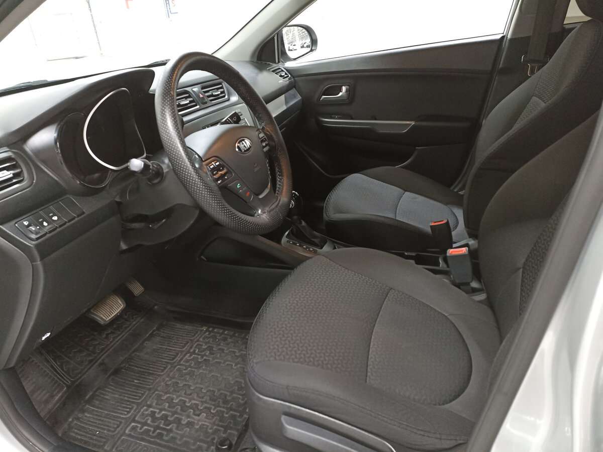 Kia Rio, 2015 Фото №16