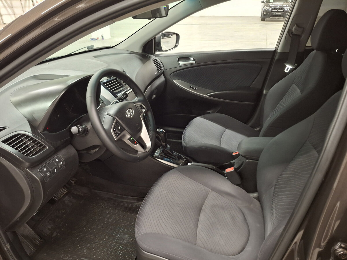 Hyundai Solaris I Рестайлинг, 2015 Фото №15