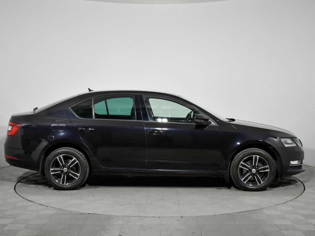 Skoda Octavia III (A7) Рестайлинг, 2019 Фото №4