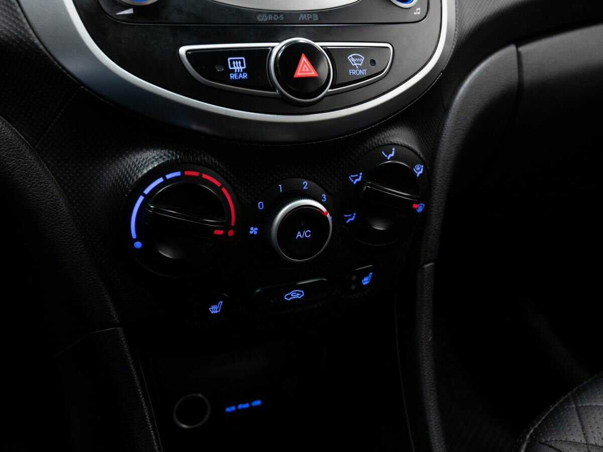 Hyundai Solaris, 2013 Фото №17