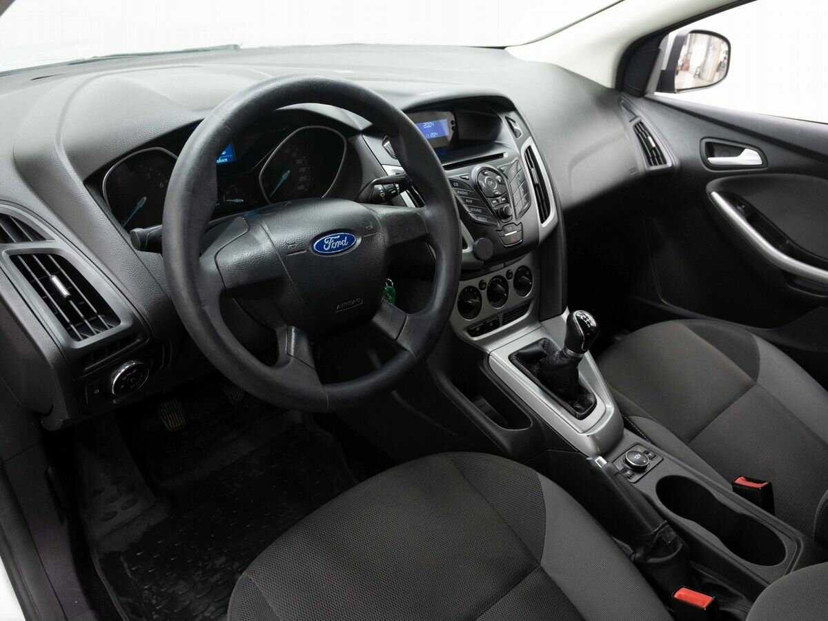 Ford Focus, 2012 Фото №9