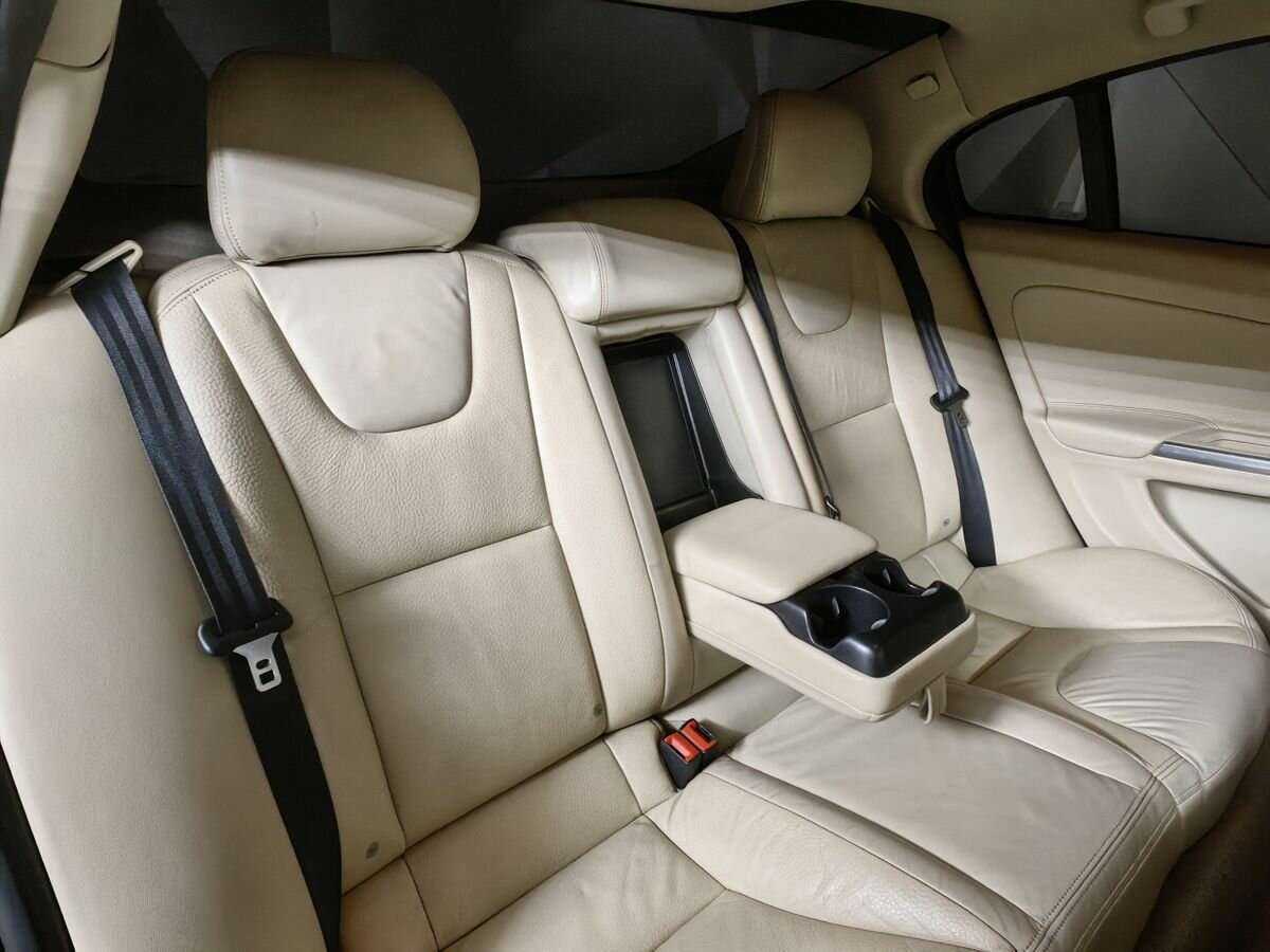 Volvo S60, 2013 Фото №13