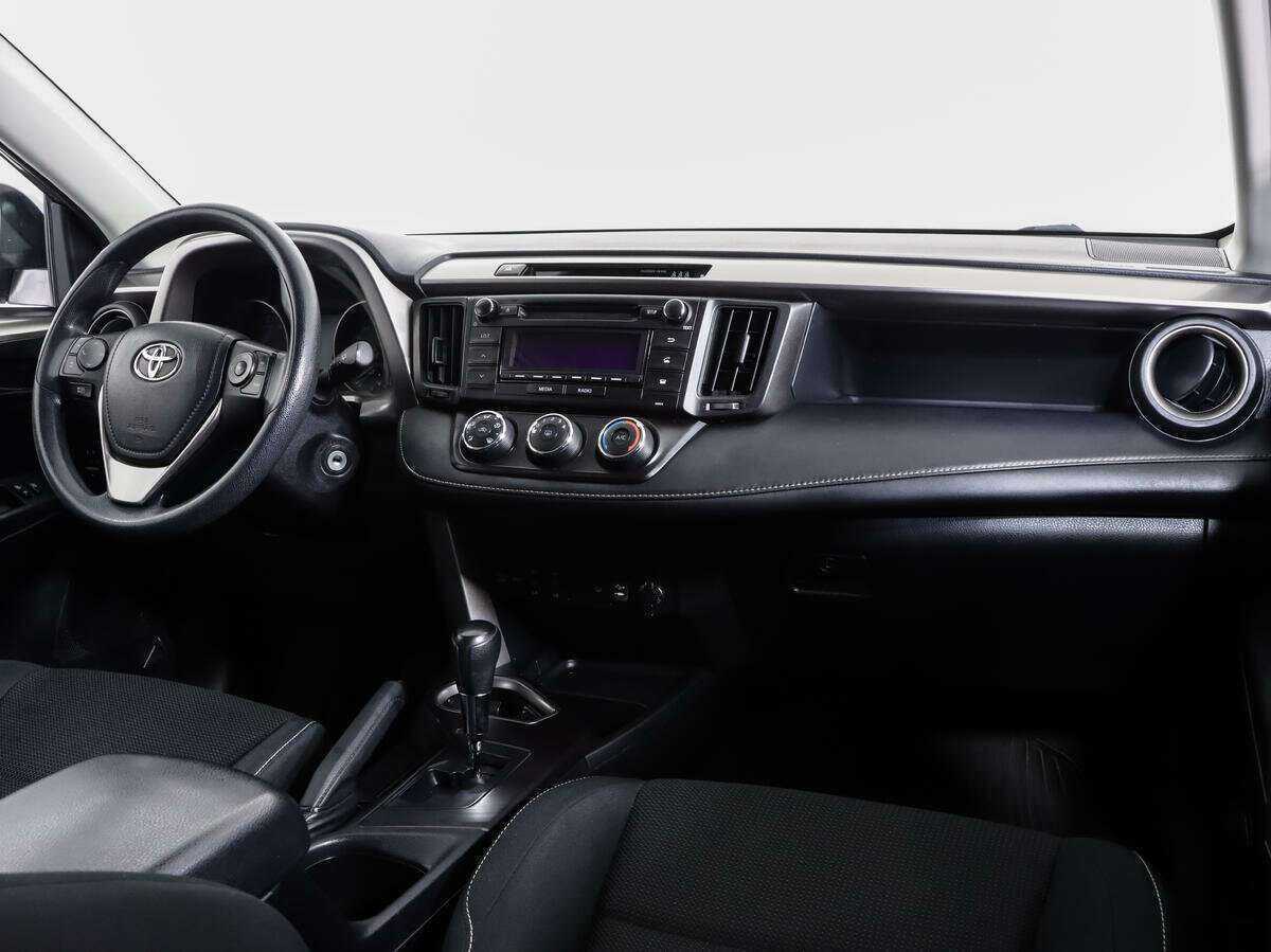 Toyota RAV4, 2017 Фото №9