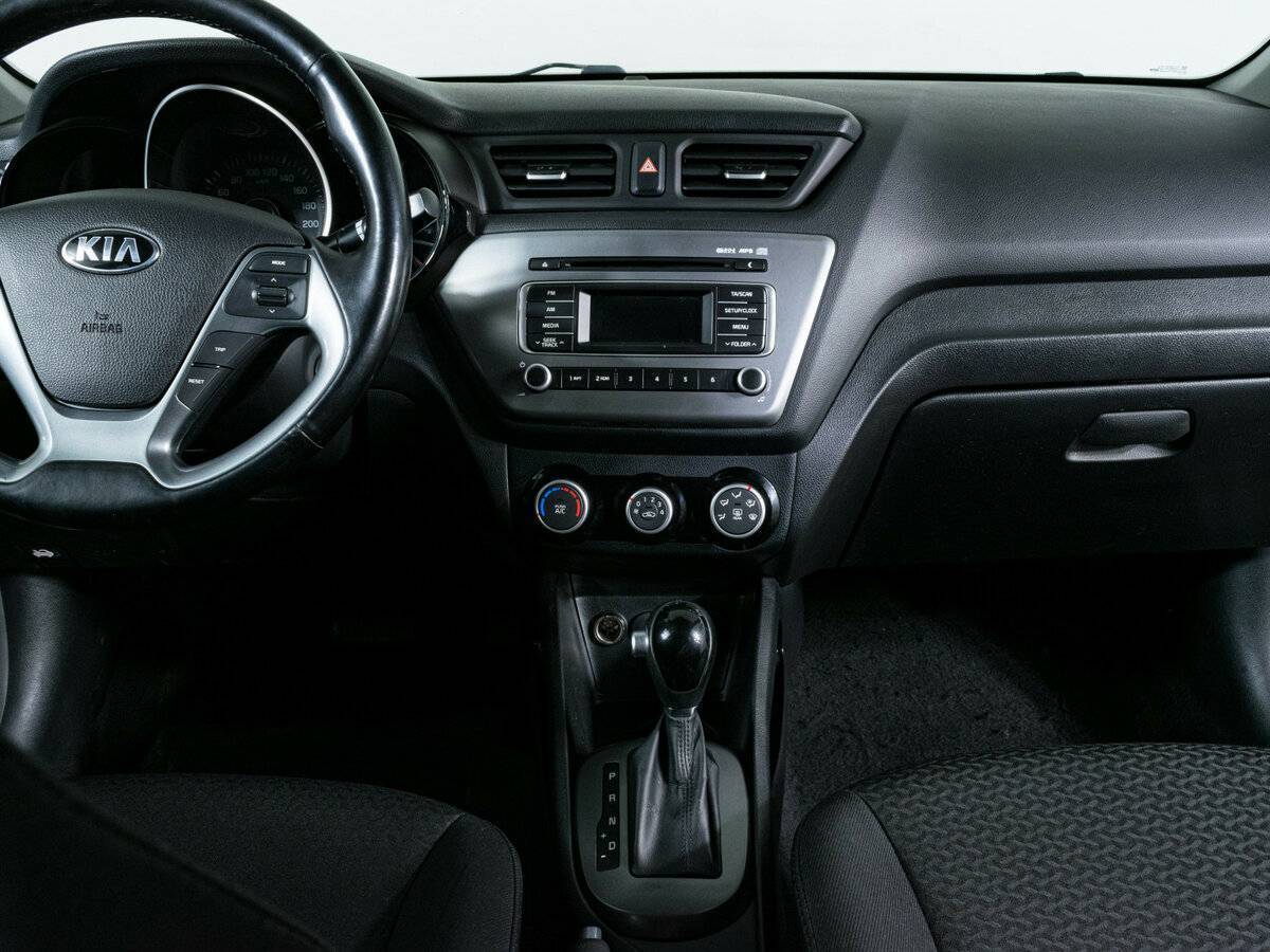 Kia Rio, 2016 Фото №9