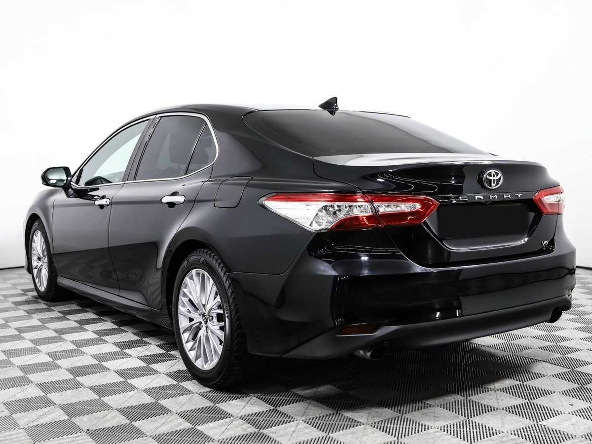 Toyota Camry, 2018 Фото №7