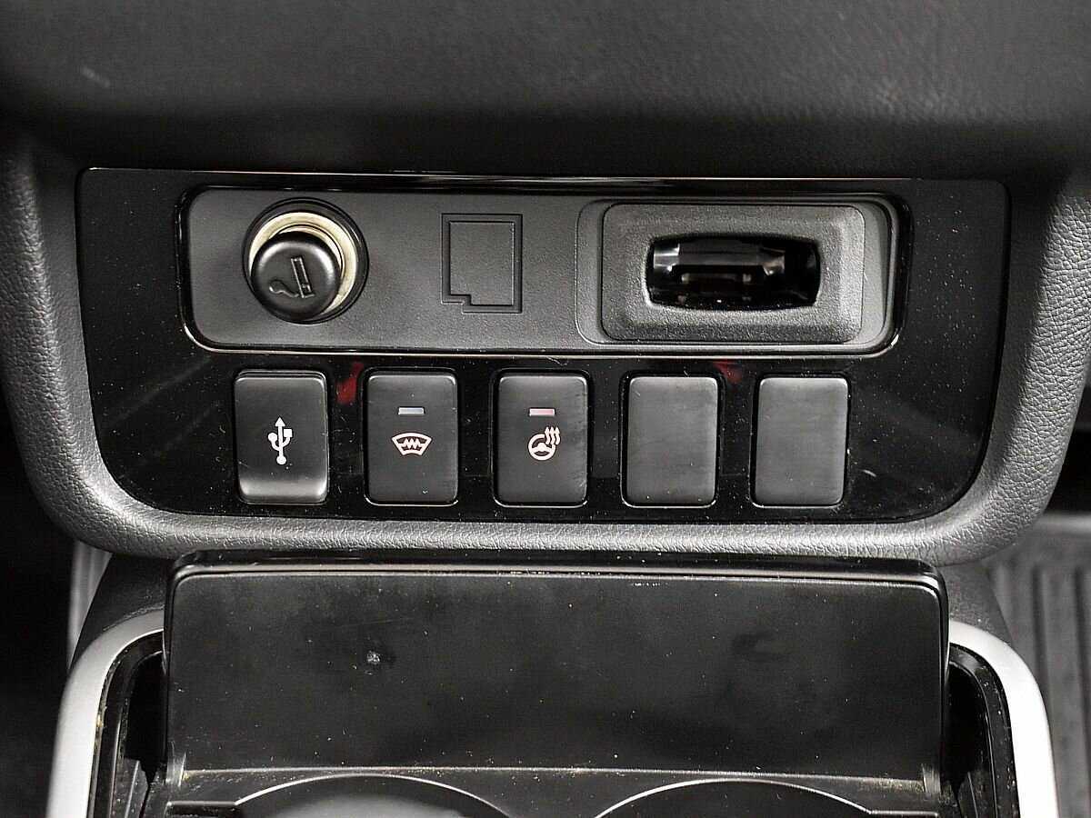 Mitsubishi Outlander, 2018 Фото №15