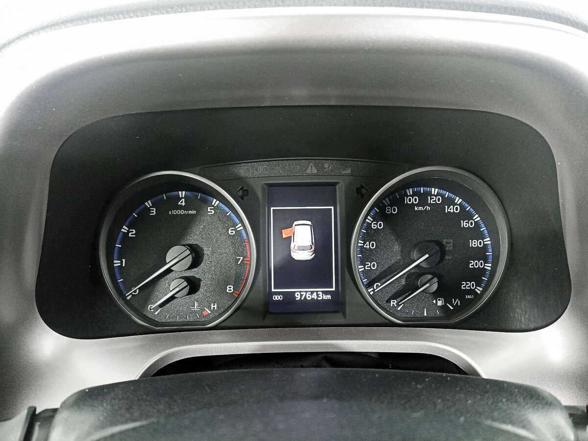 Toyota RAV4, 2018 Фото №11