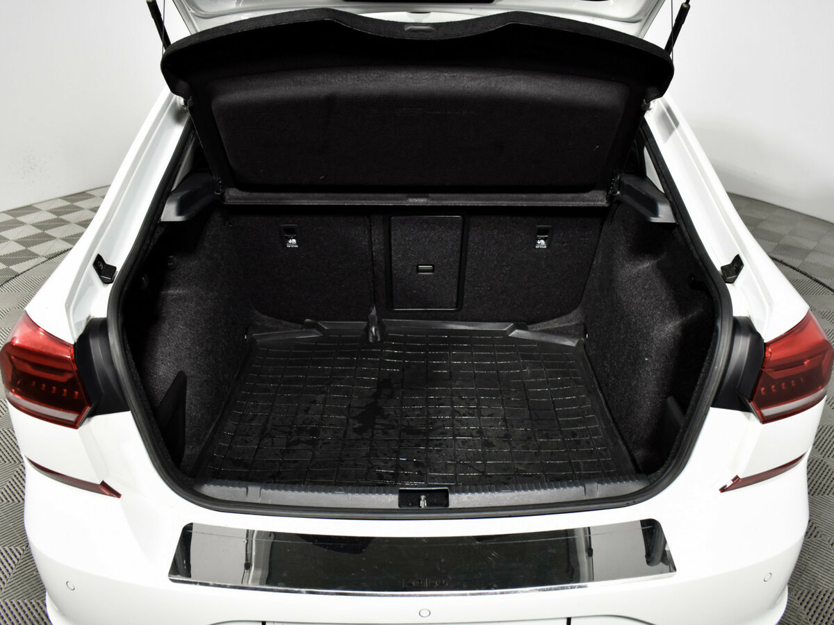 Volkswagen Polo VI, 2020 Фото №18