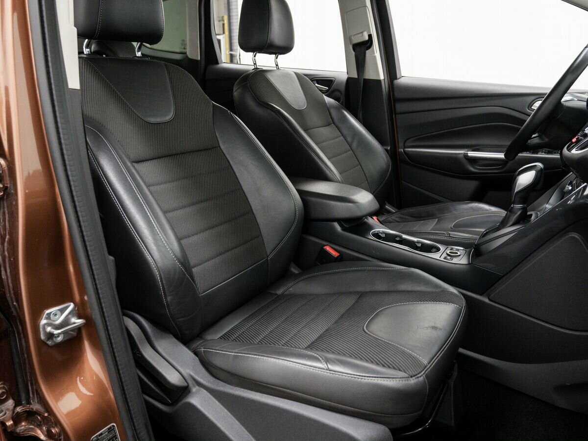 Ford Kuga, 2015 Фото №9