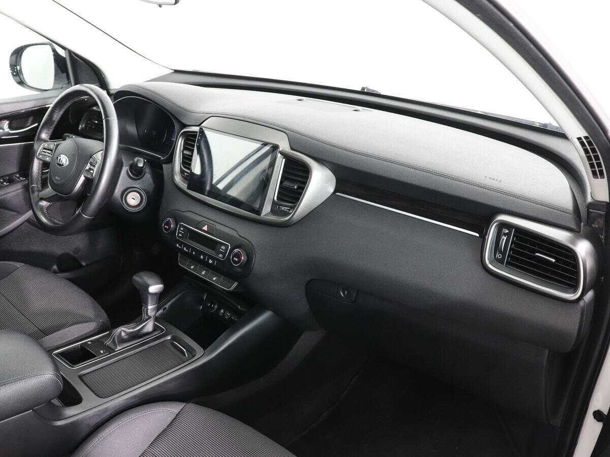 Kia Sorento, 2019 Фото №10