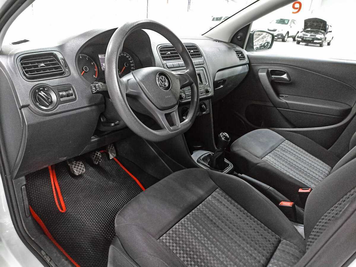 Volkswagen Polo, 2019 Фото №15