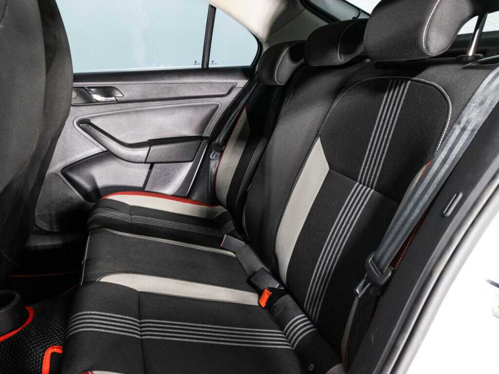 Skoda Rapid, 2016 Фото №10