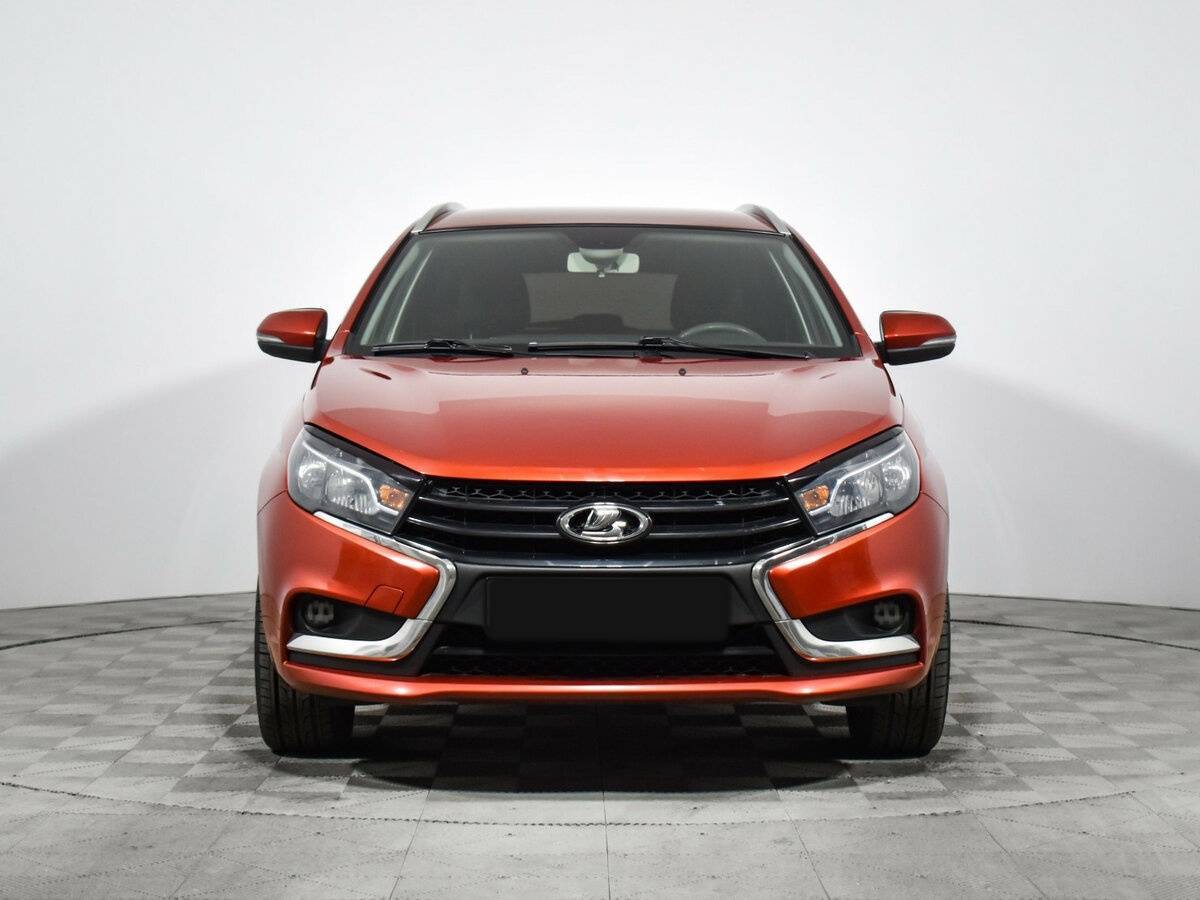 Lada (ВАЗ) Vesta SW, 2018 Фото №2