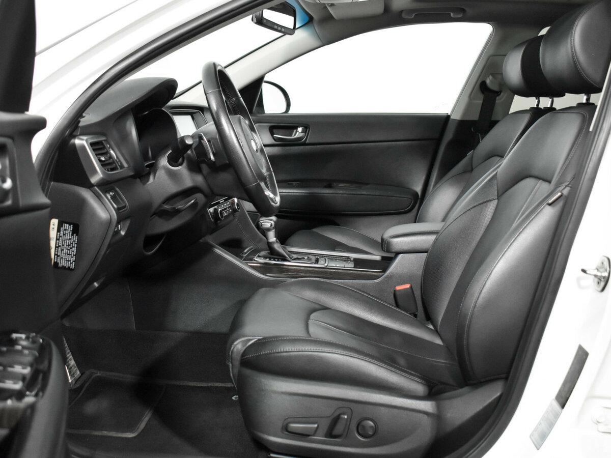 Kia K5 II, 2017 Фото №9