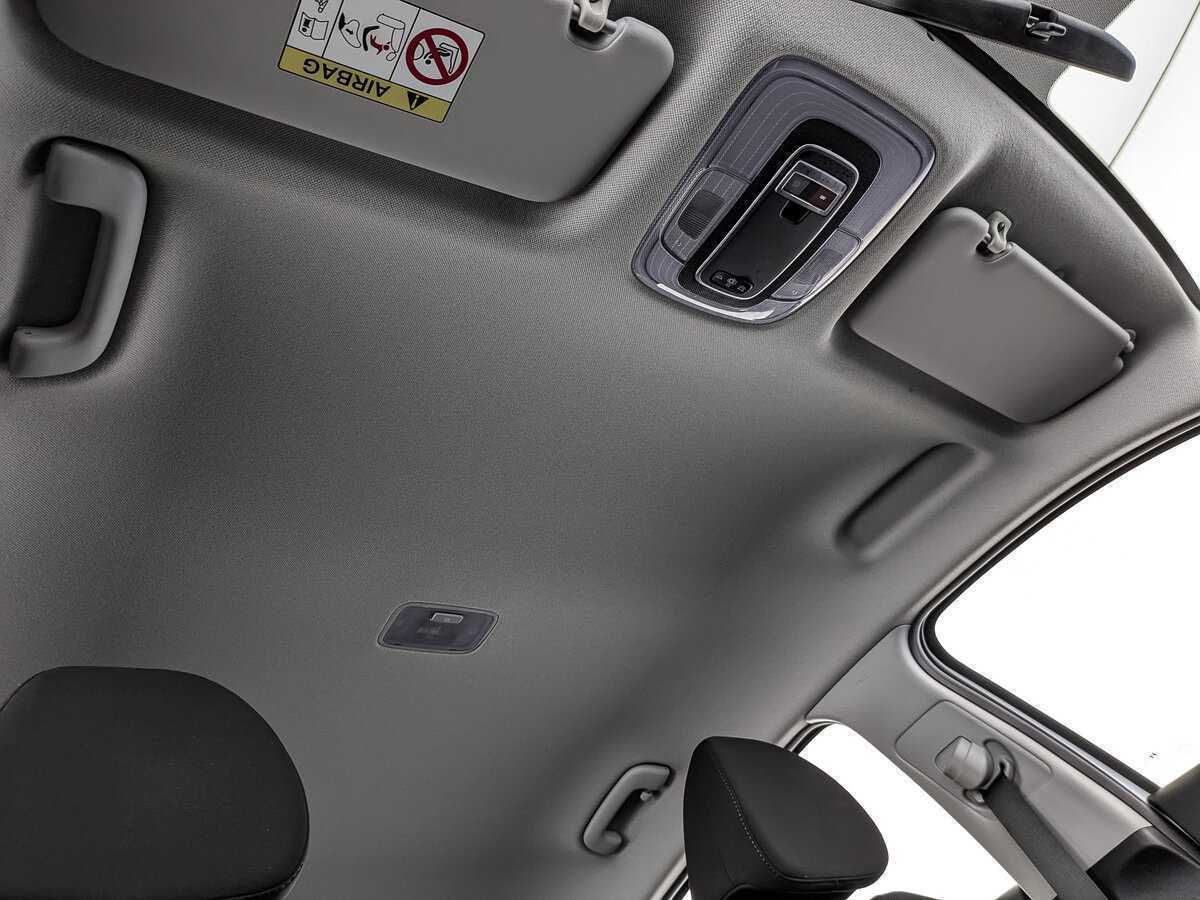 Hyundai Elantra, 2022 Фото №19