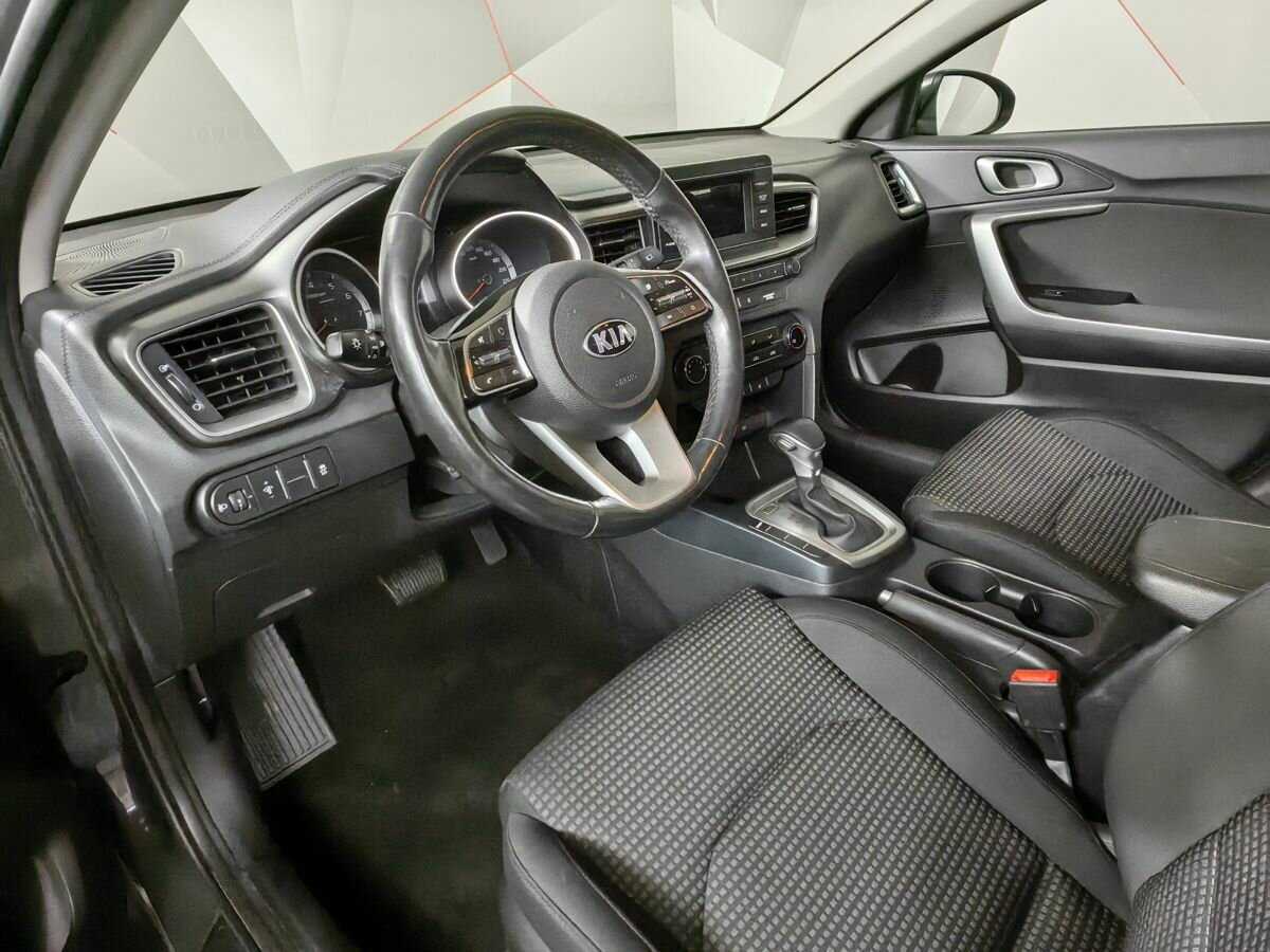Kia Ceed, 2018 Фото №14