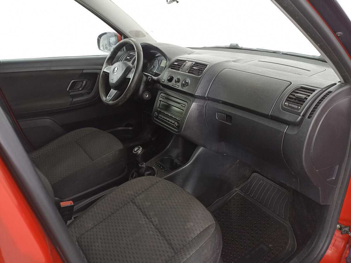 Skoda Fabia, 2014 Фото №11