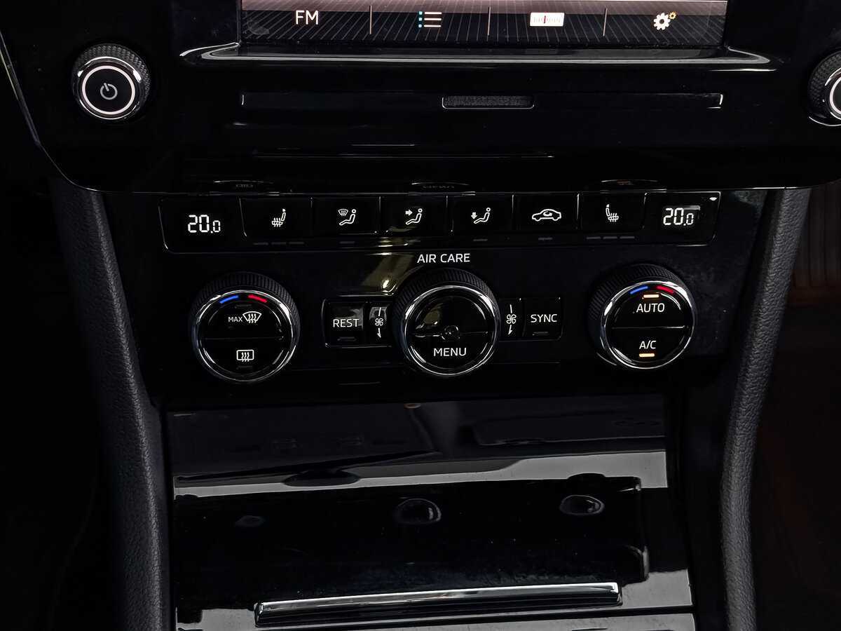 Skoda Superb, 2017 Фото №21