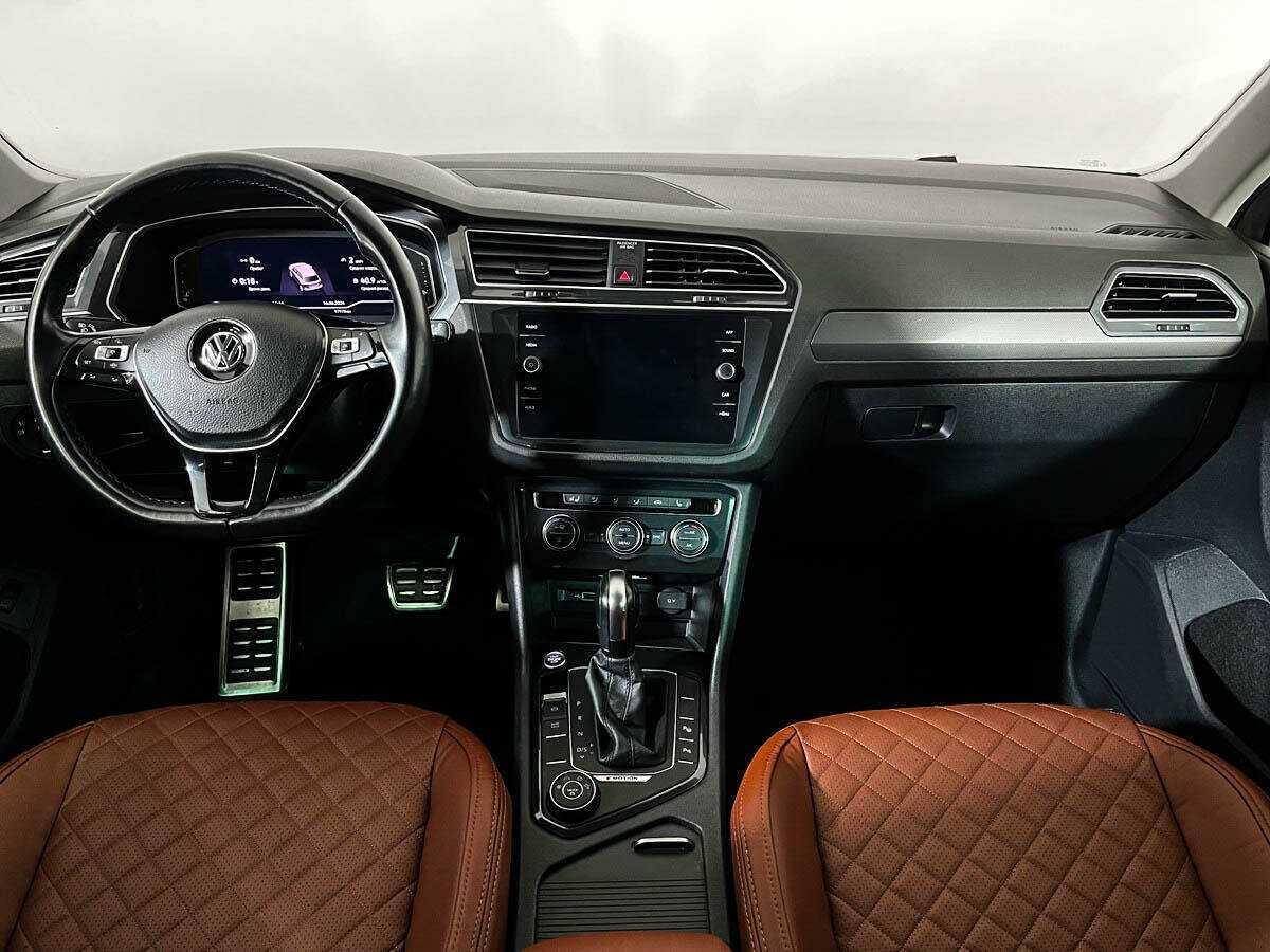 Volkswagen Tiguan, 2019 Фото №12