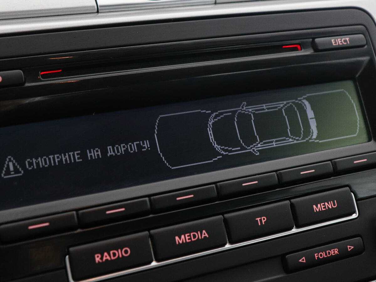 Volkswagen Passat, 2014 Фото №13