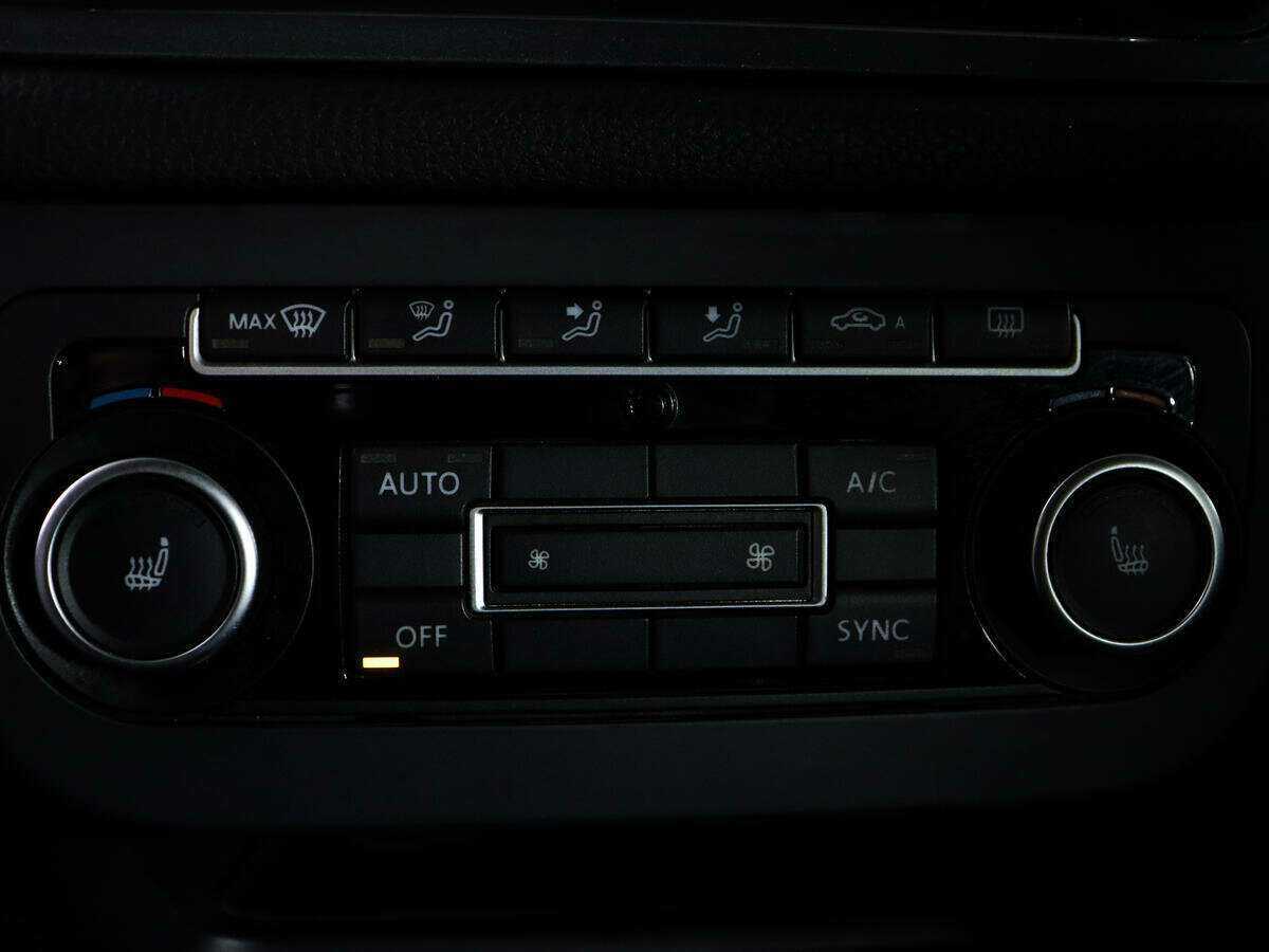 Volkswagen Tiguan, 2012 Фото №14