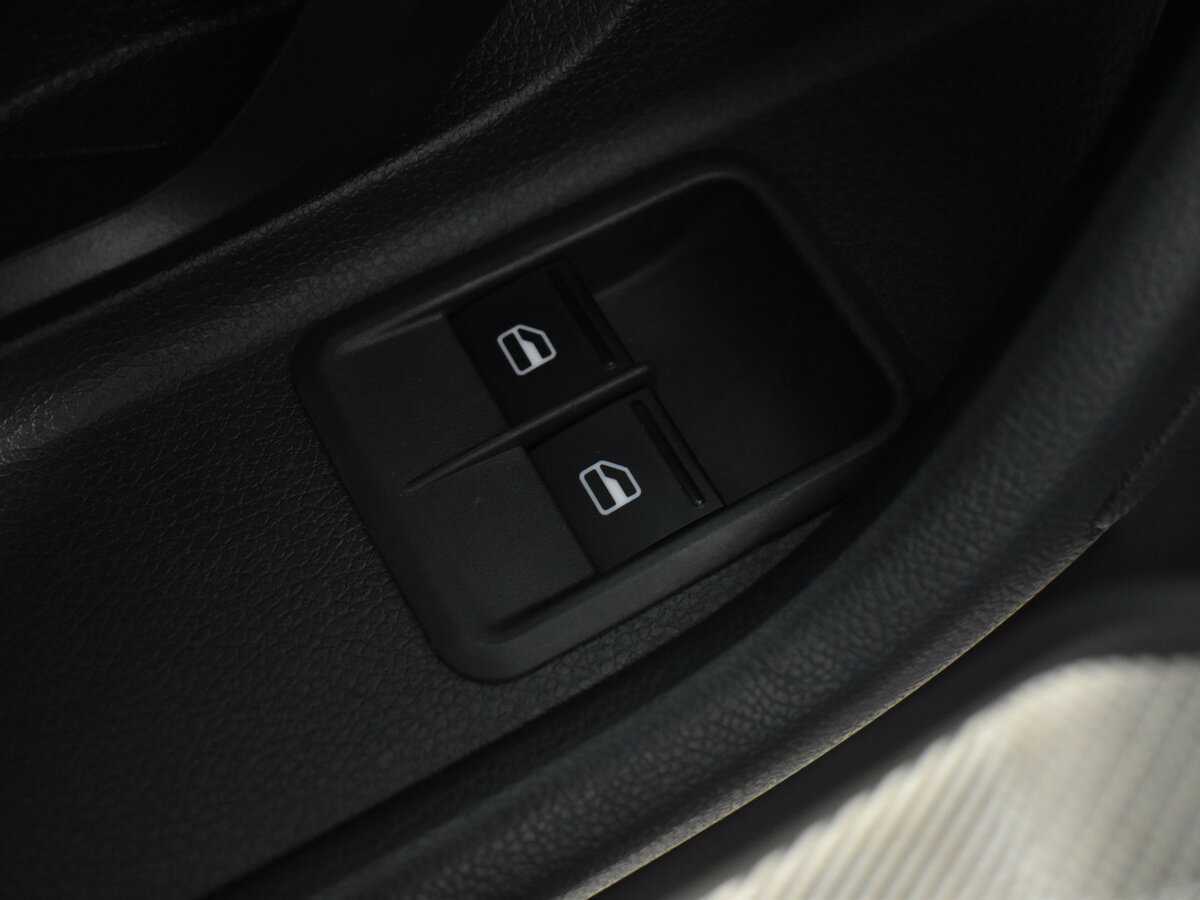 Skoda Fabia, 2012 Фото №18