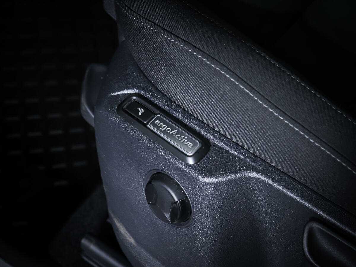 Volkswagen Tiguan L, 2019 Фото №15