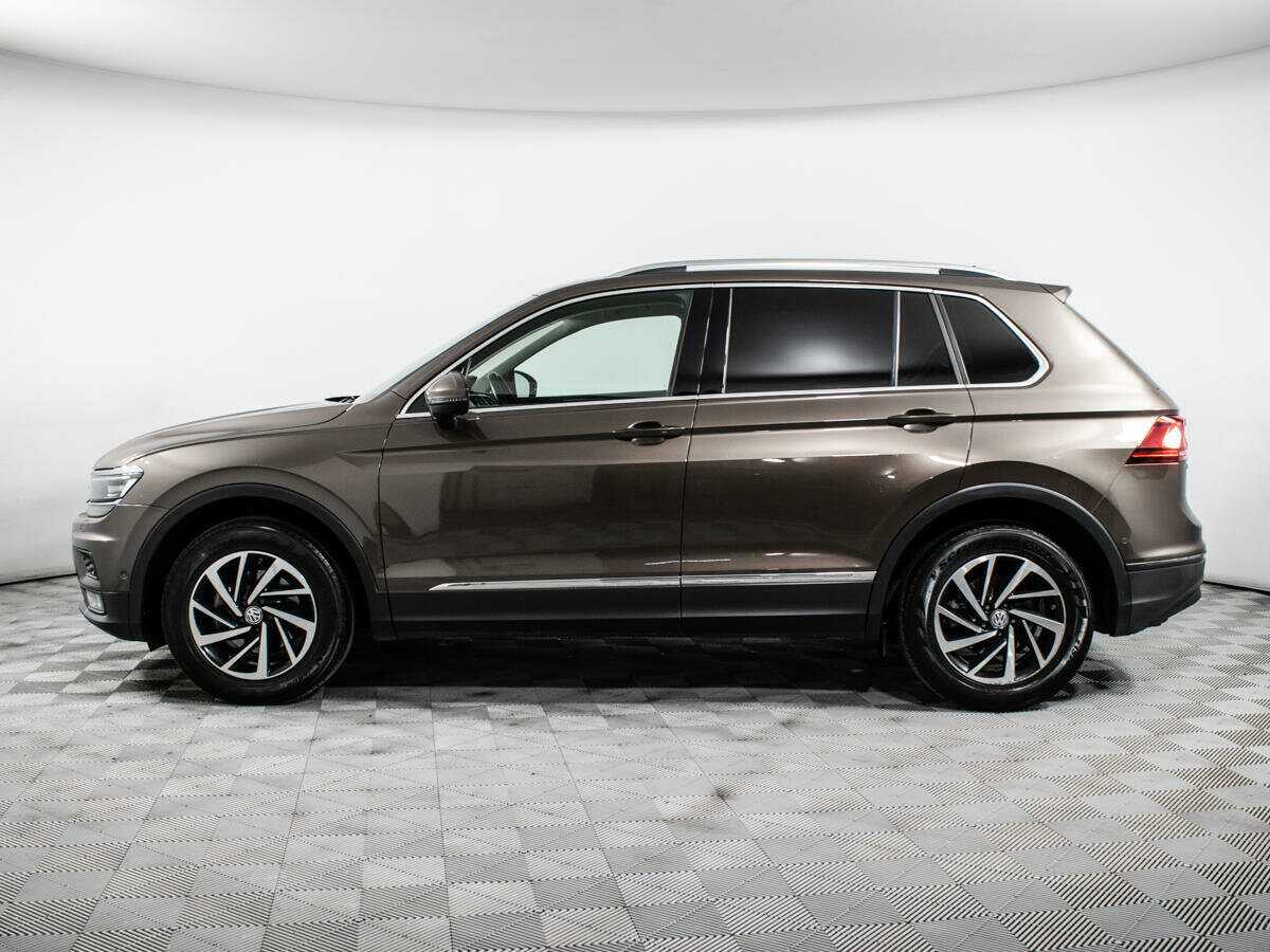 Volkswagen Tiguan, 2018 Фото №8