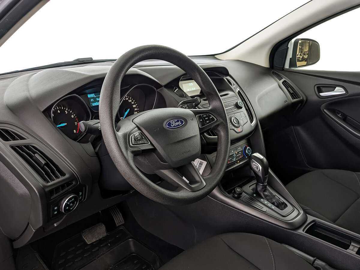 Ford Focus, 2018 Фото №11