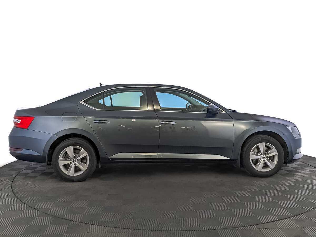 Skoda Superb, 2019 Фото №4