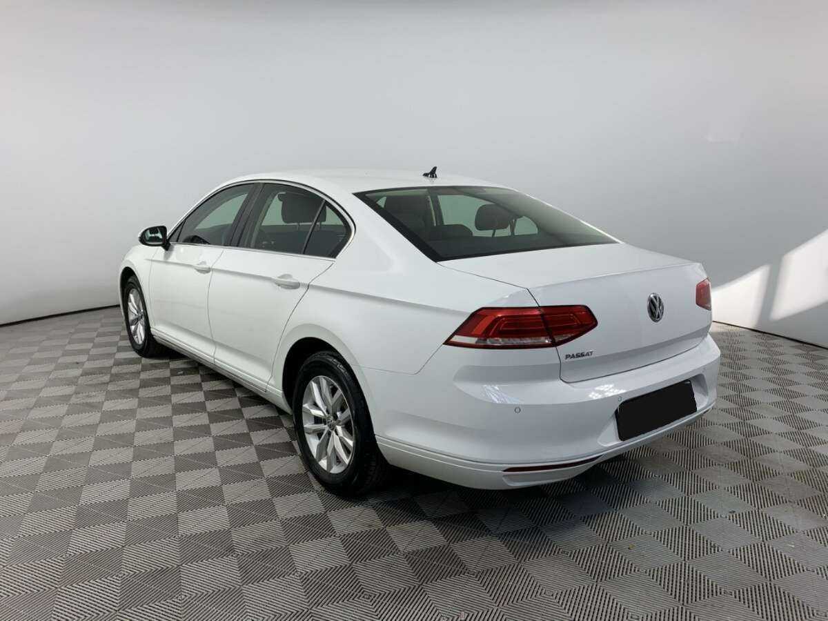 Volkswagen Passat, 2019 Фото №7