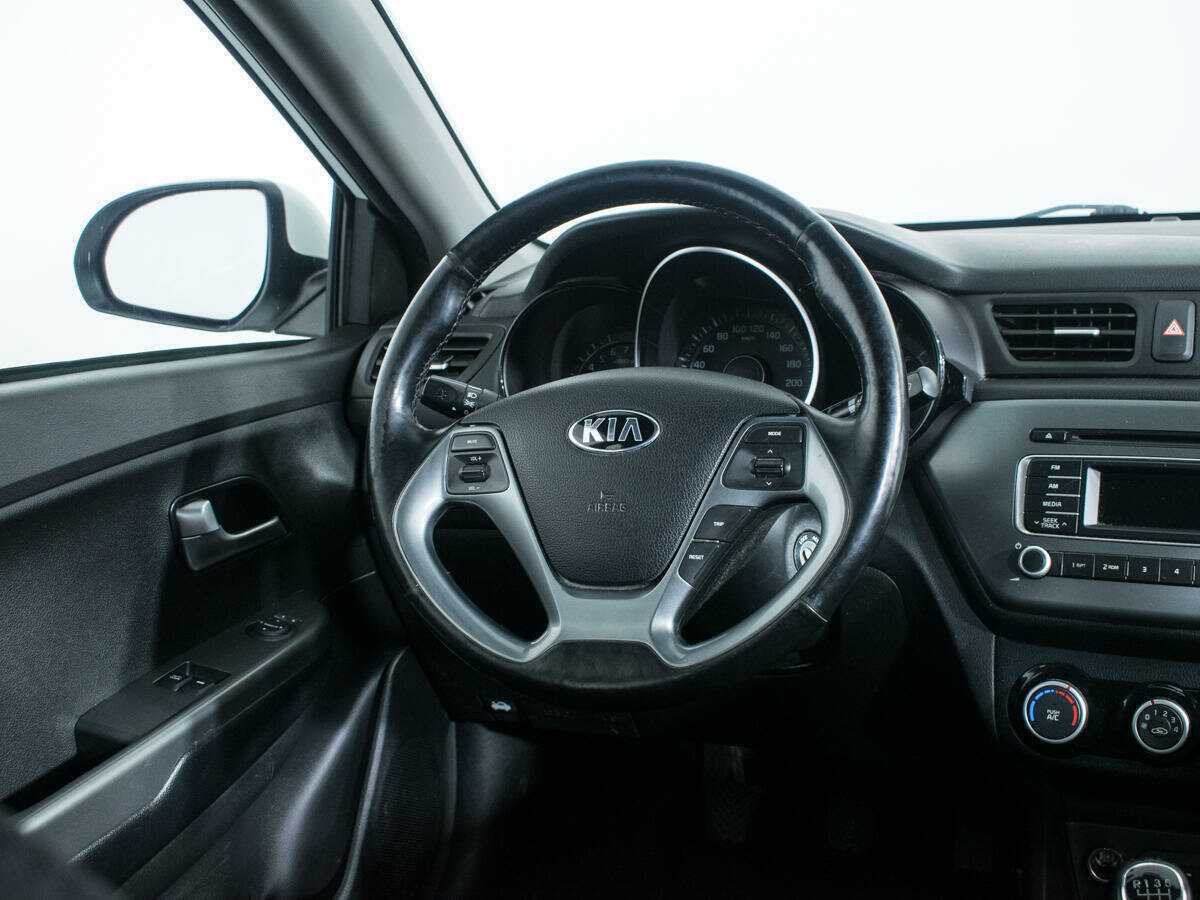 Kia Rio, 2015 Фото №14