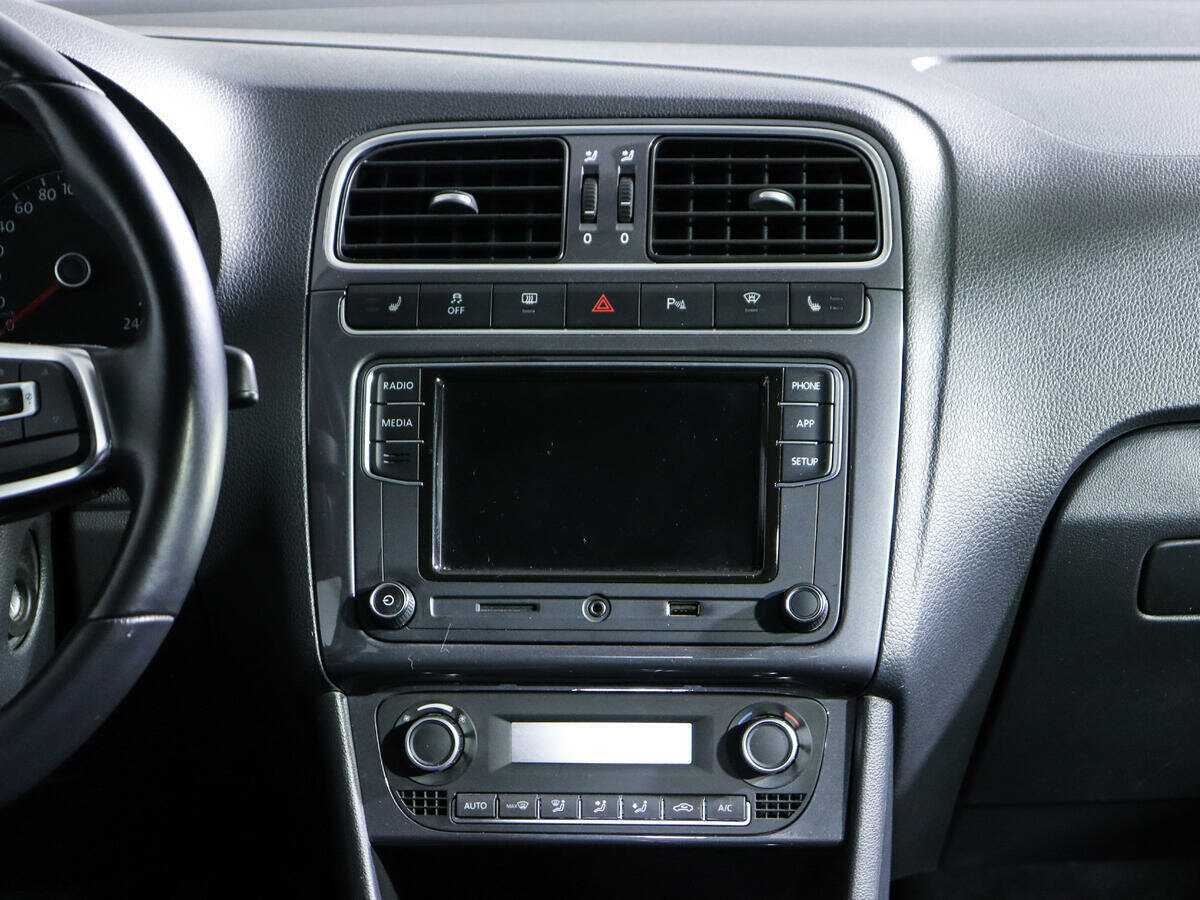 Volkswagen Polo, 2019 Фото №13