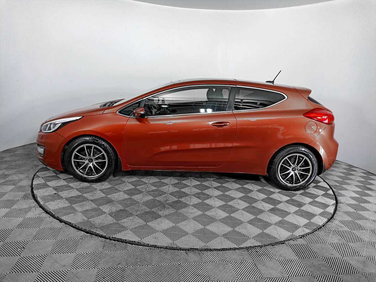 Kia Ceed, 2013 Фото №8