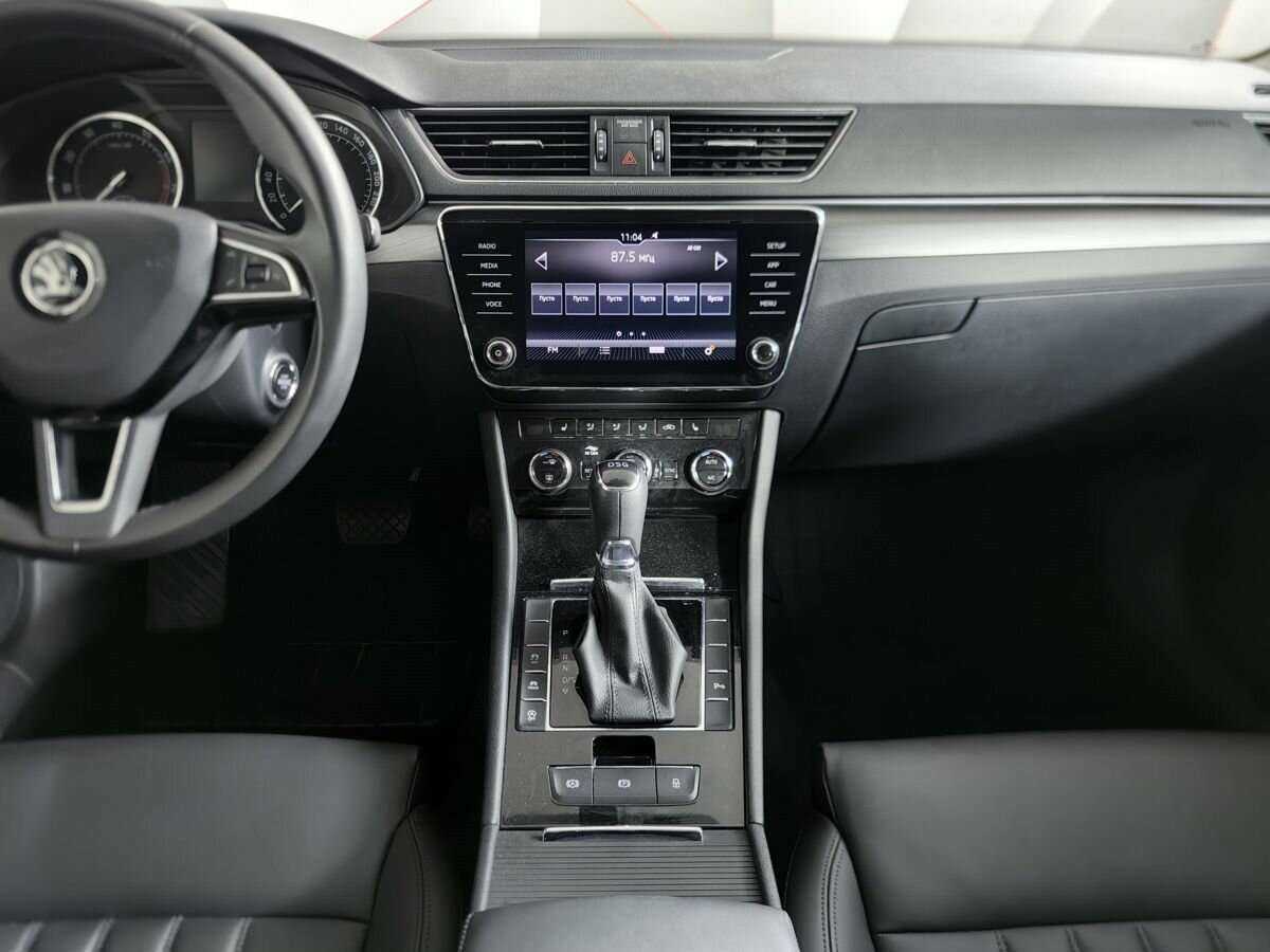 Skoda Superb, 2017 Фото №11