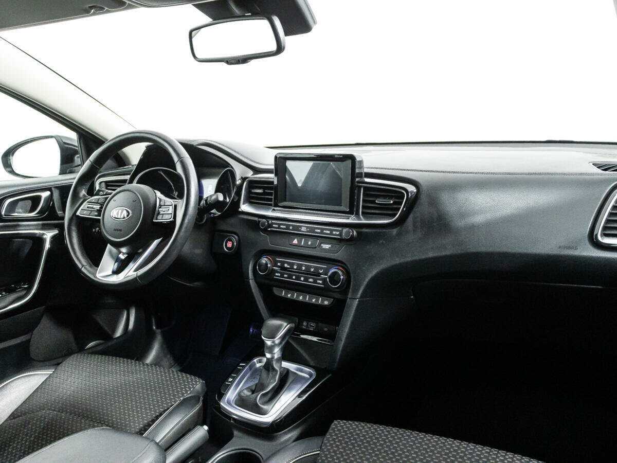 Kia Ceed, 2019 Фото №9